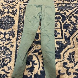 Alphalete green Leggings